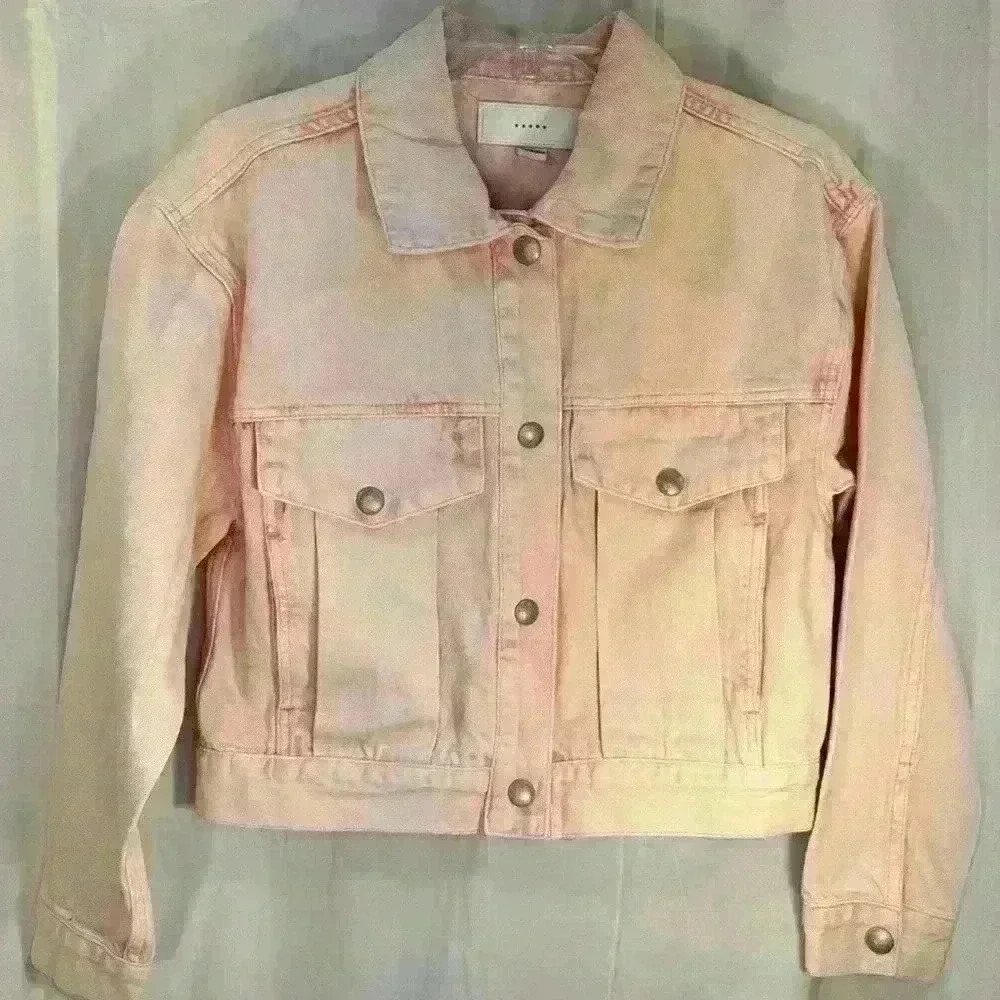 NWOT, Women's Sz Small, Blank NYC, weathered pink, denim truckers jacket.